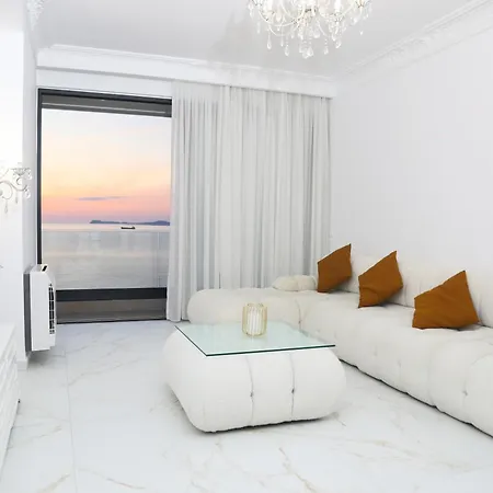 Arbor Luxury Sea View Lejlighed *